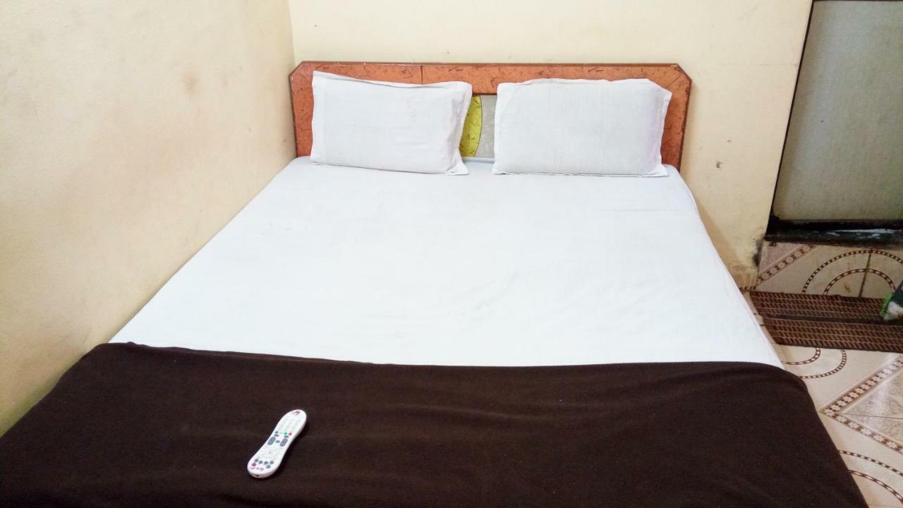 Hotel Sapna Lodge Vashi Exterior photo
